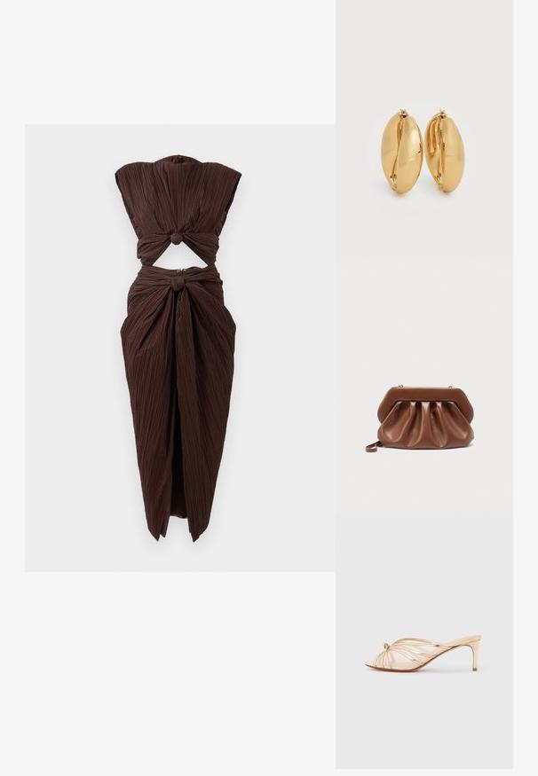 Vestido marrón con pliegues que presenta una sección recortada en la cintura, con un diseño anudado en los hombros y en la parte inferior de la cintura, silueta estructurada.; Sandalia tipo mule de punta abierta en color dorado metálico, con un tacón delgado de altura media y tiras delgadas entrecruzadas sobre un fondo neutro.; Bolso de mano de cuero marrón con diseño fruncido y marco superior estructurado, con una pequeña correa para la muñeca y detalles de cierre en tono dorado.; Par de pendientes de aro gruesos con acabado dorado pulido, con un diseño ligeramente ovalado y robusto, con cierres de bisagra sobre un fondo blanco.
