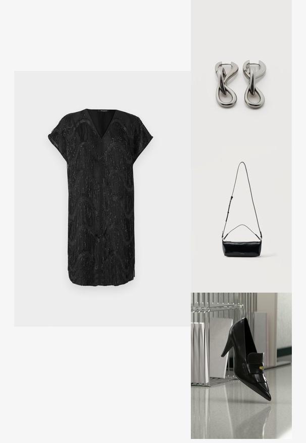 Robe noire avec un décolleté en V et des manches courtes, présentant un design texturé de franges verticales miroitantes dans des motifs ondulés.; Chaussure à talon haut en cuir noir avec bout pointu et franges décoratives flottant au-dessus d'un sol brillant près d'une étagère métallique avec des documents.; Sac bandoulière rectangulaire en cuir noir avec bandoulière ajustable, fermeture éclair sur le dessus et petit logo Calvin Klein doré sur le devant.; Paire de boucles d'oreilles en métal argenté avec un motif abstrait d'anneaux entrelacés sur fond blanc.