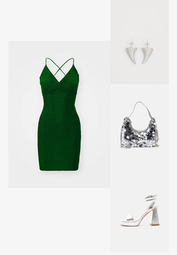 Vestido ajustado verde y con brillo, de escote en V profundo y tirantes entrecruzados. Textura suave, longitud por encima de la rodilla y silueta ajustada.; Sandalia de tacón alto plateada metálica con tira en el tobillo, tacón de bloque y punta abierta sobre un fondo claro y liso.; Bolso de mano plateado con forma redondeada, una asa suave y una correa de cadena plateada. Presenta un cierre de cremallera y acentos reflectantes.; Pendientes en forma de cuerno plateado, engastados con pequeñas piedras transparentes, que cuentan con un cierre trasero para su sujeción. Textura suave y acabado metálico.
