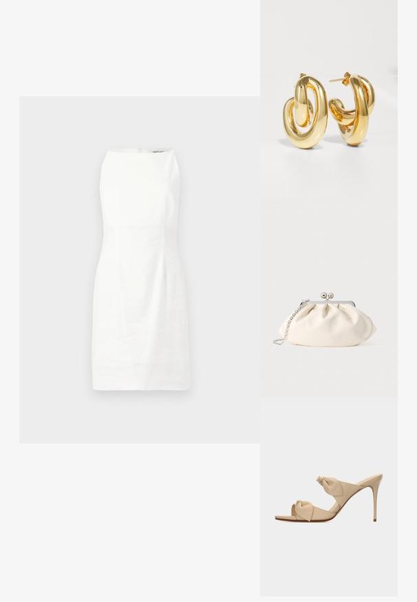 Hvid ærmeløs kjole med en tætsiddende pasform, glat tekstur og en skjult lynlås i ryggen. Minimalistisk design uden mønstre eller udsmykninger.; Beige åben tå højhælet mule-sandal med to snoede knudestrimler og en slank stilet-hæl på hvid baggrund.; Cremefarvet stofclutch med et rynket design, sølv metalramme, to dekorative kugler og en sølvkæde som rem.; Charlotte Chesnais BO INITIAL BLOW - Øreringe - gold-coloured