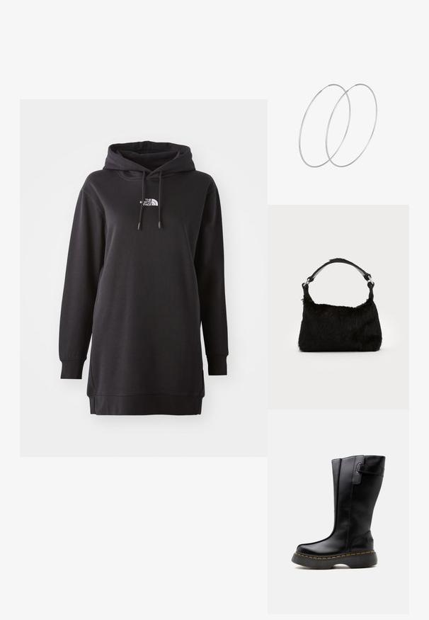 Sort hoodie kjole lavet af blødt stof, med en front kangaroo lomme, justerbar snørehætte og et lille logo på brystet.; Høj sort læderstøvle med tyk sål og gul syning, med rem og spænde nær toppen på en ensartet lys baggrund.; Sort faux fur håndtaske med en blød tekstur, rund form og en robust skulderrem i sort læder. Synlige sølvhardware-detaljer.; Sølvøreringe med et minimalistisk design. Cirkulær form, glat tekstur og tynd profil. Letvægtige med en poleret overflade.