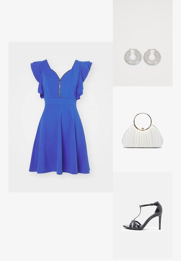 Vestido azul con mangas acampanadas, escote en V y cremallera frontal. Diseño de falda acampanada y textura de tela suave. Sencillo, sin patrones.; Sandalia de tacón alto de charol negro con correas finas, diseño en forma de T, cierre de hebilla y una silueta curva y elegante.; Bolso de mano blanco plisado con un asa circular dorada, que presenta un tejido suave y una forma redondeada. Diseño elegante con un acabado texturizado.; Aros de plata en forma de aro adornados con múltiples embellishments de cristal transparente, con una superficie texturizada y un diseño circular abierto.