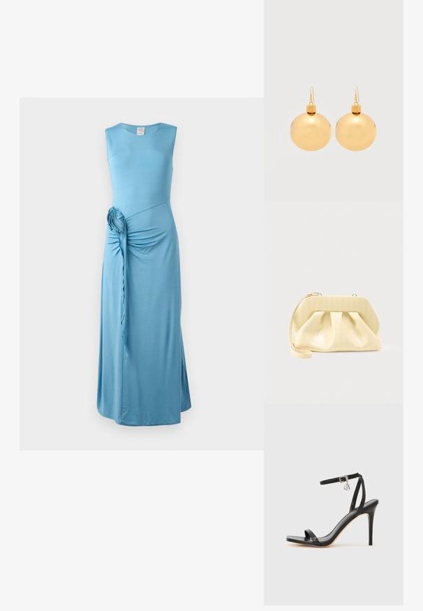 Vestido maxi sin mangas de color azul con un detalle torcido en el lateral y un acento floral. Fabricado en una suave tela elástica con una textura lisa.; Sandalia de tacón alto negra con una estrecha correa en el tobillo, punta cuadrada, material de cuero liso y detalle de hebilla metálica.; Bolso clutch de cuero color crema con un marco superior estructurado y correa de muñeca, mostrado sobre un fondo claro y liso.; Par de pendientes de bola navideña dorados brillantes con cierre de gancho sobre un fondo blanco liso.