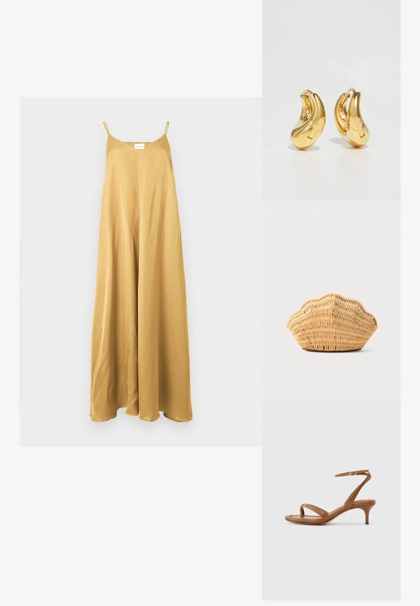 Robe longue sans manches en satin jaune moutarde avec fines bretelles et coupe ample et fluide, accrochée sur un fond uni.; Sandale en cuir marron avec lanières, talon bas en forme de petit escarpin et bride à la cheville avec une petite boucle, vue de côté sur un fond uni.; Sac à main en rotin tissé en forme de coquille Saint-Jacques de couleur brun clair naturel avec des bords arrondis et texturés.; Boucles d'oreilles en or en forme de d'anneaux lisses et courbés avec une finition polie. Équipées d'un mécanisme de fermeture et de légères indentations pour le détail.