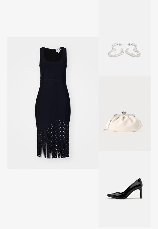 Robe noire sans manches avec un corsage ajusté et un ourlet à franges, ornée de perles argentées, réalisée en tissu doux et texturé.; Pump à talon haut en cuir verni noir avec un bout pointu et une silhouette épurée, présentant une texture lisse et un design minimaliste.; Pochette en tissu crème avec un design froncé, cadre en métal argenté, deux boules décoratives, et une bandoulière chaîne argentée.; Boucles d'oreilles en métal argenté au design abstrait et ondulé, ornées de petits cristaux scintillants. Fermeture arrière à clou sécurisée.