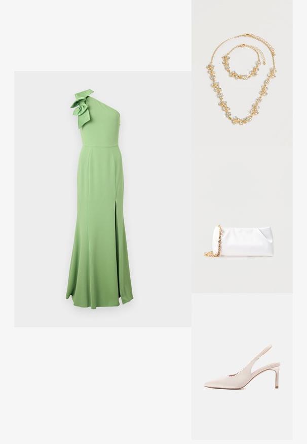 Robe longue verte à une épaule en tissu lisse, mettant en avant un grand nœud sur l'épaule et une fente sur le côté pour plus de mouvement.; Chaussure à talon haut à bride arrière en satin beige, avec un bout pointu, un décolleté découpé et des accents décoratifs en perles le long du bord.; Pochette souple blanche avec bandoulière chaîne dorée ornée de pierres précieuses transparentes, sur fond gris clair uni.; Ensemble collier et bracelet ton or avec motifs floraux et feuilles en cristal clair, tous deux avec fermoirs chaîne réglables sur fond blanc.