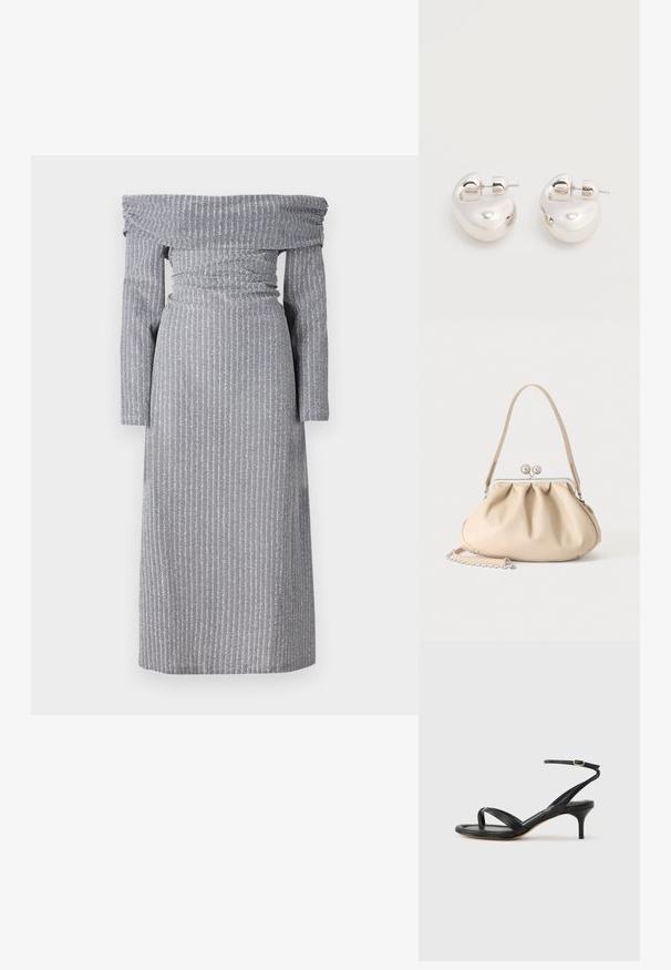 Robe décolletée en gris clair avec des rayures verticales subtiles, taille cintrée, manches longues et une silhouette fluide. Texture de tissu douce.; Sandale pour femme en cuir noir avec fines lanières, une boucle d'orteil, une boucle à la cheville et un talon aiguille de hauteur moyenne sur un fond neutre.; Sac à main en cuir souple beige avec un fermoir en métal argenté, une bandoulière simple et une bandoulière chaîne optionnelle sur fond blanc.; Paire de boucles d'oreilles argentées brillantes et épaisses avec fermoirs à tige, sur fond blanc uni.