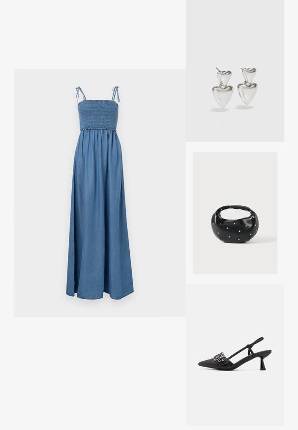 Denim maxi kjole med tynde justerbare stropper, smocket liv og fyldig nederdel, med en ensfarvet lys blå farve og glat tekstur.; Simmi London DALA - Pumps - black; Sort læderhåndtaske med en rundet form, dekoreret med sølvnitter, og et kort håndtag. Glat tekstur og lynlåslukning.; Sølvøreringe i hjerteform, med et større hjerte under et mindre hjerte. Glat, reflekterende overflade med en poleret finish.