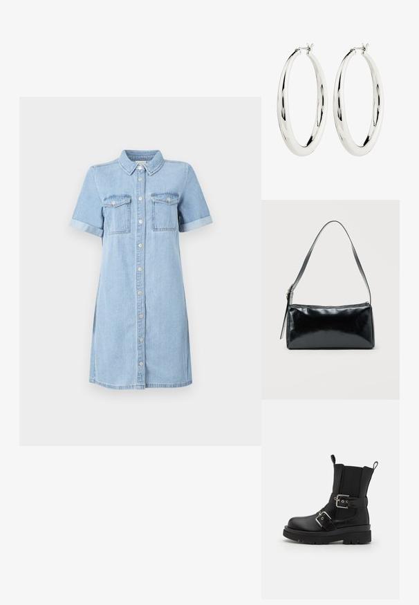 Helles blaues Denimkleid mit kurzen Ärmeln, Knopfleiste, zwei Brusttaschen und umgeschlagenen Ärmeln. Glatte Textur und geradliniger Schnitt.; Schwarze Knöchelstiefel mit runder Spitze, aus Leder und Stoff gefertigt. Sie verfügen über zwei verstellbare silberne Schnallen und eine dicke Gummisohle.; Schwarze rechteckige Schultertasche mit einem verstellbaren Riemen und einem oberen Reißverschluss vor einfachem Hintergrund.; Silberne Creolen mit einer glatten, reflektierenden Oberfläche. Runde, große Form mit einem sicheren Verschluss an der Oberseite. Polierte Oberfläche betont den Glanz.