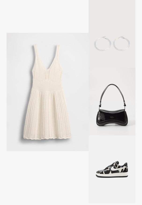 Strickkleid in Creme mit V-Ausschnitt, geripptem Oberteil und ausgestelltem Rock mit wellenförmigem Saum und durchgehendem Lochmuster.; Nike Air Force 1 Sneaker mit niedrigem Schaft, schwarz-weißem Kuhmuster, weißem Nike Swoosh, schwarzen Schnürsenkeln und weißer Sohle.; Schwarze Handtasche aus lackiertem Leder mit einer geschwungenen Form, einem einzelnen Griff und einem runden Boden. Verfügt über ein dezentes Logo-Detail auf der Vorderseite.; Paar glänzende silberne Creolen mit dünnen Drahtverschlüssen, dargestellt vor einem hellgrauen Hintergrund.