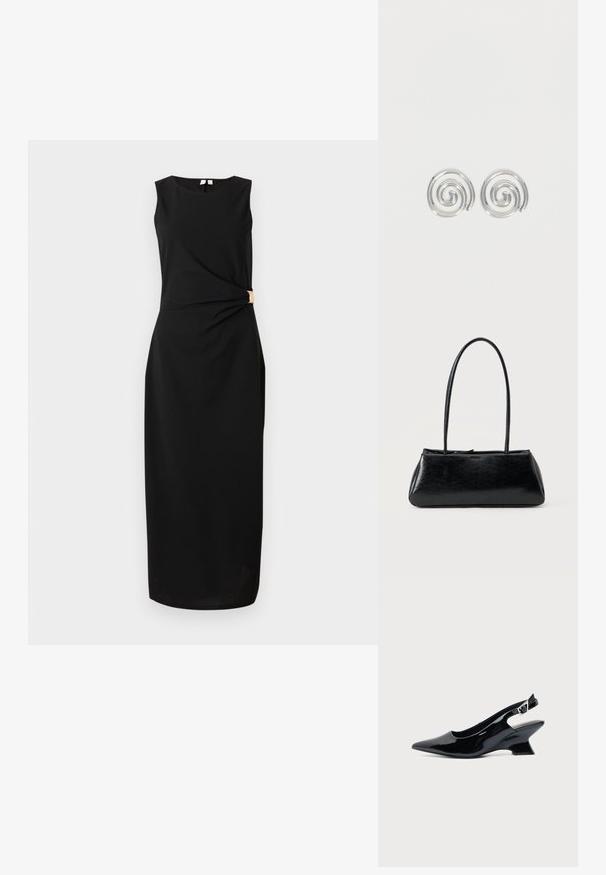 Sleevless sort midi-kjole med rund halsudskæring og side-drapering fastgjort med en guldfarvet spænde i taljen.; Sort laklæder slingback sko med spids tå og lav vinklet blokhæl på ensartet lys baggrund.; Sort rektangulær skuldertaske med lange tynde stropper og en glat, blank tekstur på en ensfarvet baggrund.; Par sølvspiral øreringe med glat, afrundet design på en ensartet hvid baggrund.