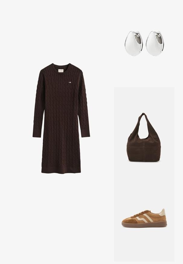 Donkerbruine kabelgebreide jurk met lange mouwen, ronde hals en geribde boorden, met een klein geborduurd logo op de borst.; Bruine suède en corduroy sneaker met beige golvende strepen, veters en een rubberen zool op een witte achtergrond, zijaanzicht.; Bruine suède schoudertas met een hobo-ontwerp. Beschikt over een brede opening, een zachte textuur en een naadloze, ronde handgreep voor eenvoudig dragen.; Een paar gladde, gepolijste zilveren oorringen met een afgeronde druppelvorm en scharnierende sluitingen.