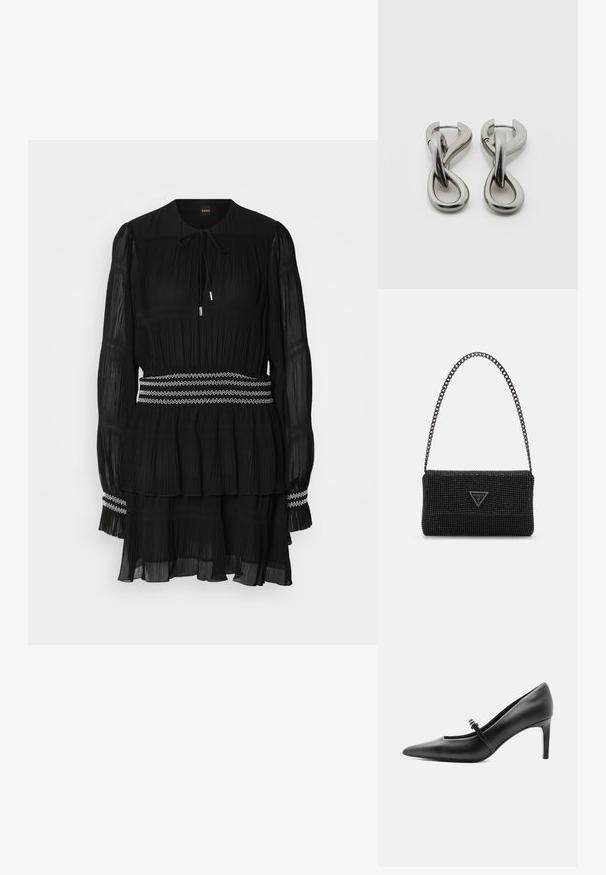 Robe noire plissée avec un col rond, des manches longues et un cordon de serrage. Présente un ourlet à volants et une taille à zigzag - couture blanche.; Escarpin noir en cuir à bout pointu avec une fine bride et une boucle sur le cou-de-pied, posé sur un fond clair neutre.; Sac à main noir perlé avec une surface texturée, doté d'une bandoulière en chaîne et d'une plaque logo triangulaire à l'avant. Forme rectangulaire compacte.; Paire de boucles d'oreilles en métal argenté avec un motif abstrait d'anneaux entrelacés sur fond blanc.