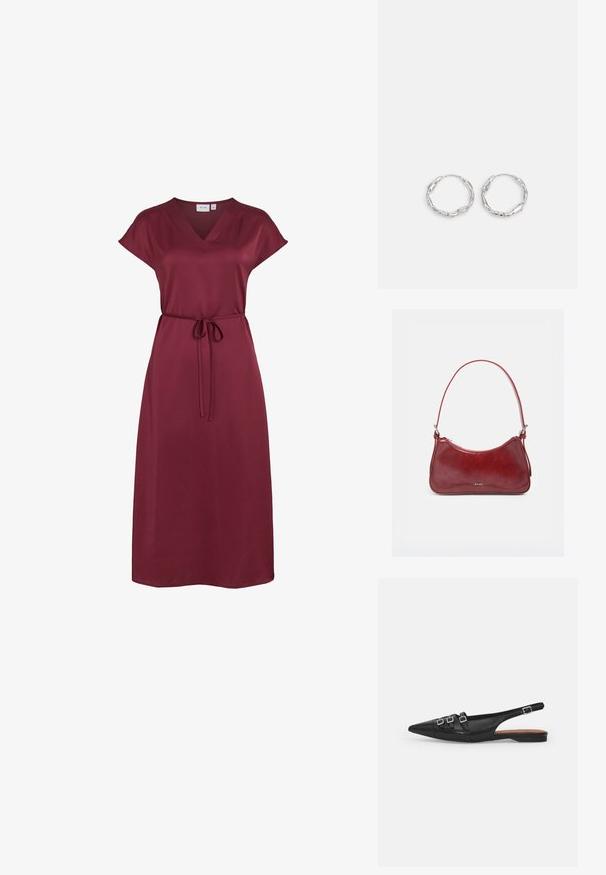 Vestido midi burdeos con escote en V, mangas cortas y un cinturón fino para atar en la cintura, hecho de tela lisa.; Zapato plano slingback de cuero negro con puntera puntiaguda, que presenta dos correas horizontales y hebillas plateadas cuadradas, tacón bajo y textura suave.; Pequeño bolso brillante de color rojo oscuro con una sola correa, cremallera plateada y logo "RAID" en el centro delantero.; Pendientes de aro plateados con textura ondulada e irregular. Presentan una forma circular delgada y un acabado reflectante.