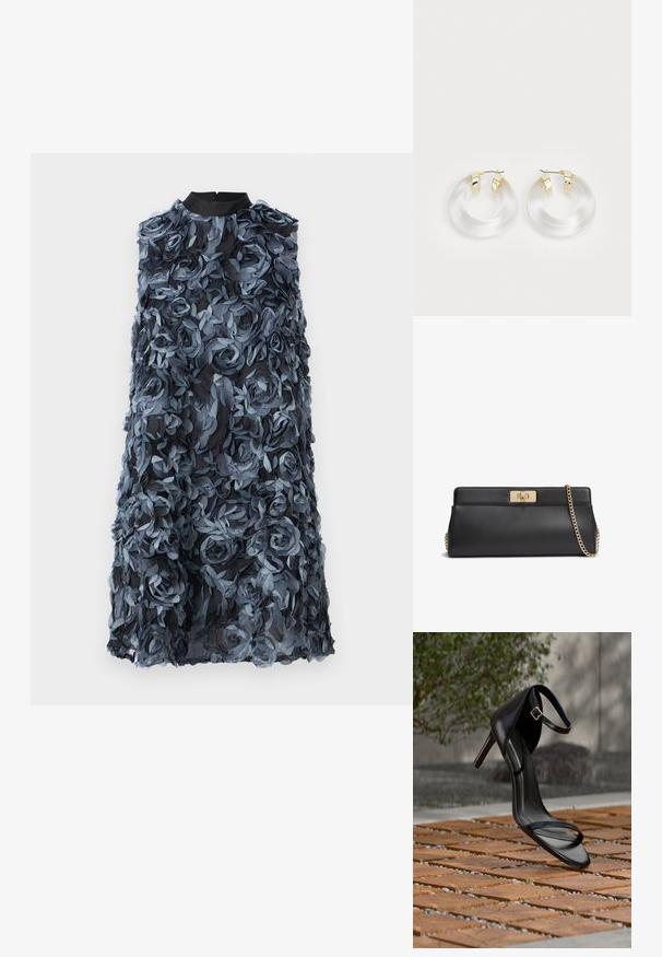 Bruuns Bazaar CLARKIAS CHI DRESS - Koktailové šaty/večierkové šaty - blue; Čierna sandála na vysokom podpätku s remienkom okolo členka sa zdá byť zavesená nad drevenou dlažbou vonku s rozmazaným zeleným porastom a kamenným pozadím.; Čierna kožená listová kabelka so zámkom na otočenie v zlatej farbe a zodpovedajúcim zlatým reťazovým ramenným popruhom.; Priesvitné akrylové kruhové náušnice so zlatými kovovými akcentmi a lesklým povrchom. Obsahujú hladký, kruhový dizajn.