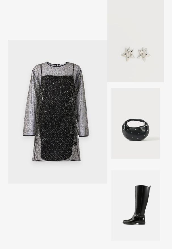 Zwarte mesh jurk met lange mouwen, decoratieve patronen van gouden en zilveren kralen, en een strakke zwarte onderlaag. Rond decolleté en achter sluiting.; Zwarte kniehoge laarzen van glanzend leer, met een zilveren gespdetail op de enkel en een afgeronde neus. Platte zool.; Zwarte leren handtas met een afgeronde vorm, versierd met zilveren studs, en een korte handgreep. Gladde textuur en ritsluiting.; Zilverkleurige stervormige oorringen met een gladde, gepolijste afwerking op een effen witte achtergrond.