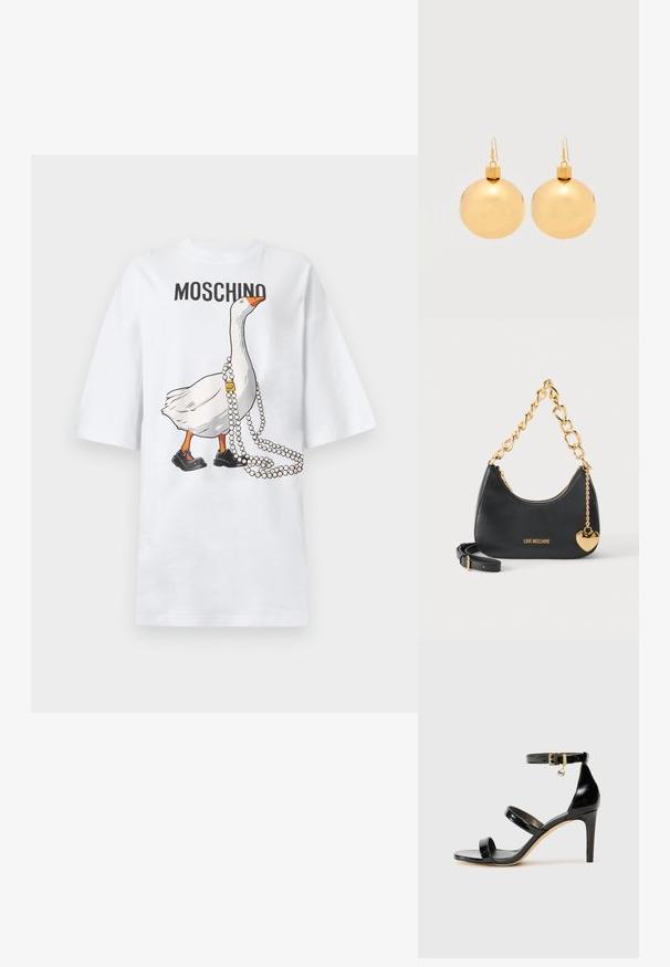 Λευκό βαμβακερό φαρδύ t-shirt με ένα κινουμένων σχεδίων χήνα που φοράει μαύρα παπούτσια και κολιέ με πέρλες, με το κείμενο «Moschino» από πάνω.; Μαύρη λουστρίνι σανδάλι με τρεις λωρίδες, πόρπη στον αστράγαλο και τακούνι στιλέτο 10 εκ. Διαθέτει χρυσά μεταλλικά στοιχεία και λογότυπο.; Μαύρη τσάντα Moschino με chunky χρυσή αλυσίδα ως χερούλι, λουράκι ώμου και χρυσή καρδιά διακοσμητικό σε λευκό φόντο.; Ζευγάρι γυαλιστερών χρυσών σκουλαρικιών με στρογγυλές χριστουγεννιάτικες μπάλες και γάντζους στερέωσης σε απλό λευκό φόντο.