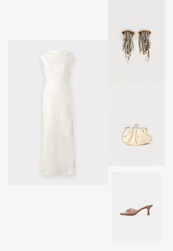 Witte linnen maxi-jurk met een off-the-shoulder halslijn, aansluitende silhouet en rechte zoom. Heeft een textuurstof voor extra detail.; Bruine open teen muilsandaal met geweven bovenbanden en een halmhoge gebogen hak, op een effen witte achtergrond.; Geplooide beige leren clutch met een zilveren metalen frame, voorzien van twee ronde decoratieve sluitingen en een zilveren kettingriem.; Goudkleurige clip-on oorbellen met vallende strasskettingen en hangende witte parels op een witte achtergrond.