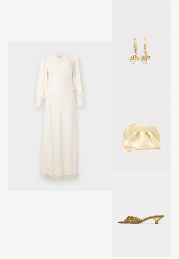 Langes kremfarbenes Kleid mit tiefem V-Ausschnitt, Puffärmeln und Spitzenbesatz am Saum. Glattes Material mit tailliertem Oberteil und fließendem Rock.; Goldfarbener offener Mule-Schuh mit niedrigem Kittenabsatz und geknotetem Design auf weißem Hintergrund.; Beige-farbene Leder-Clutch mit einem festen oberen Rahmen und einem Handgelenkriemen, präsentiert vor einem schlichten hellen Hintergrund.; Goldene Creolen mit hängenden weißen Perlen, die in Gold gefasst sind, und kleinen klaren Kristallen auf einem schlichten hellen Hintergrund.