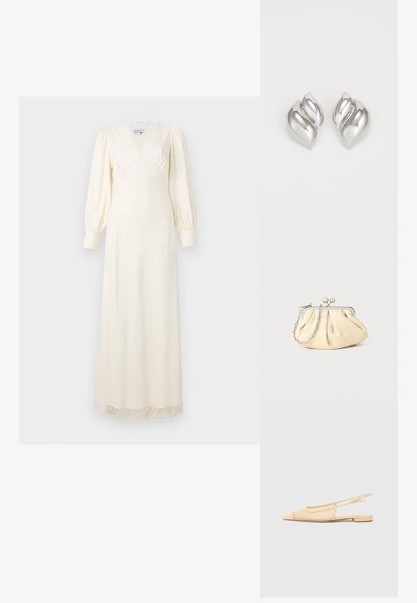 Langes kremfarbenes Kleid mit tiefem V-Ausschnitt, Puffärmeln und Spitzenbesatz am Saum. Glattes Material mit tailliertem Oberteil und fließendem Rock.; Slingback-Ballerina in hellbeige mit einem Netz-Obermaterial, spitz zulaufender Zehenpartie und niedrigem Absatz. Verfügt über einen verstellbaren Riemen für eine optimale Passform.; Faltige beigefarbene Ledertasche mit einem silbernen Metallrahmen, ausgestattet mit zwei runden dekorativen Verschlüssen und einem silbernen Kettenriemen.; Silberne Ohrringe mit einer organischen, abstrakten Form. Glatte, glänzende Oberfläche mit einem konischen Design. Mit dezenten Kurven und einem zentralen Linienelement.