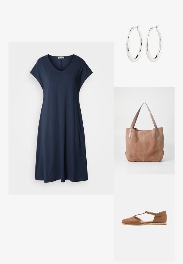 Vestido azul marino de manga corta con escote en V y corte relajado. Fabricado con material suave, presenta una silueta fluida y acentos mínimos.; Zapato plano de cuero marrón con un diseño recortado, correa en el tobillo y suela de madera clara. Presenta una punta redondeada y una textura suave.; Anna Field by Zalando LEATHER - Bolso shopping - taupe; Pendientes de aro de plata con un acabado suave y brillante. Forma circular, con un cierre seguro. Diseño sencillo y elegante.