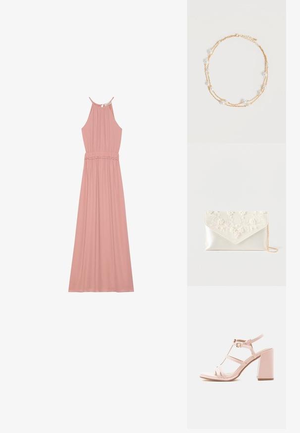 Robe rose pâle avec un col halter, un buste plissé et une taille élastique. Le tissu est lisse avec une jupe fluide et des détails de bordure froncés.; Sandale à talon haut rose avec talon bloc, bride à la cheville, fermeture à boucle et plusieurs fines lanières sur le pied.; Pochette en satin crème avec broderie de perles et fleurs sur le rabat, et une fine chaîne dorée sur fond blanc.; Collier délicat à double chaîne en or avec de petites perles blanches espacées régulièrement sur un fond clair uni.