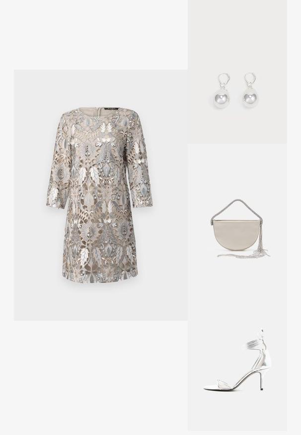 Robe beige avec une délicate superposition de dentelle florale argentée, manches trois-quarts, encolure ronde et fermeture éclair au dos. Détails de design texturé.; Sandale à talon haut argentée avec fines brides, tour de cheville et talon aiguille fin sur fond blanc uni.; Sac à main en satin beige en forme de demi-lune avec une chaîne en argent scintillante et des détails à franges. Texture lisse avec un design minimaliste.; Boucles d'oreilles en argent en forme de goutte avec des surfaces lisses, rondes et réfléchissantes, suspendues à des fermoirs à ressort. L'arrière-plan est blanc uni.