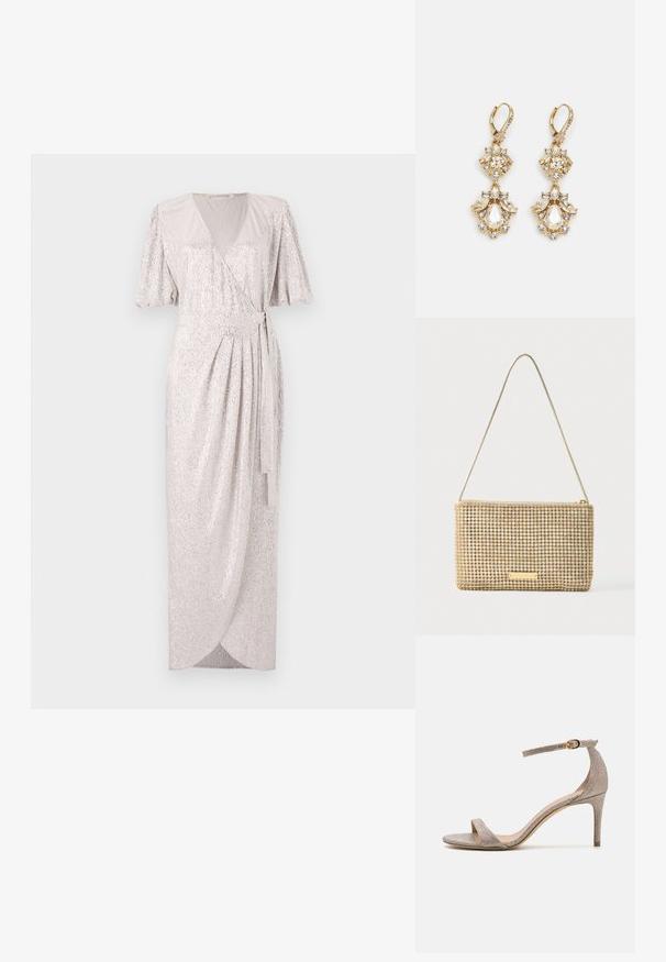 Vestido envolvente plateado y brillante con mangas de cascada, a la altura de la rodilla, con un cinturón anudado y una textura sutil para un detalle adicional.; Sandalia de tacón alto con punta abierta en un rosa dorado metálico. Presenta una Delgada correa en el tobillo con un acento de hebilla dorada y un acabado texturizado.; Bolso clutch dorado de forma rectangular, cubierto de brillantes pedrería plateada. Cuenta con una delgada correa metálica para el hombro y cierre de cremallera.; Pendientes colgantes en tono dorado con un diseño de racimo que incluye cristales claros en forma redonda y de lágrima, mostrando un detallado intrincado.