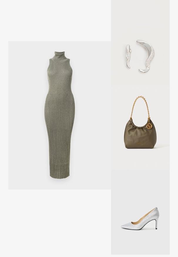 Robe en tricot côtelé vert olive avec un col montant, silhouette ajustée et longueur longue. Texture lisse avec un subtil éclat.; Pompe à talons aiguilles en argent pailleté avec un bout pointu et une doublure intérieure lisse. Le talon est fin, soulignant le design élégant.; Sac à main vert olive Michael Kors avec anse en chaîne dorée et pendentif logo MK, forme arrondie, sommet froncé, fond blanc uni.; Deux boucles d'oreilles argentées courbées, l'une plus grande que l'autre, toutes deux ornées de petits cristaux scintillants le long d'un bord.