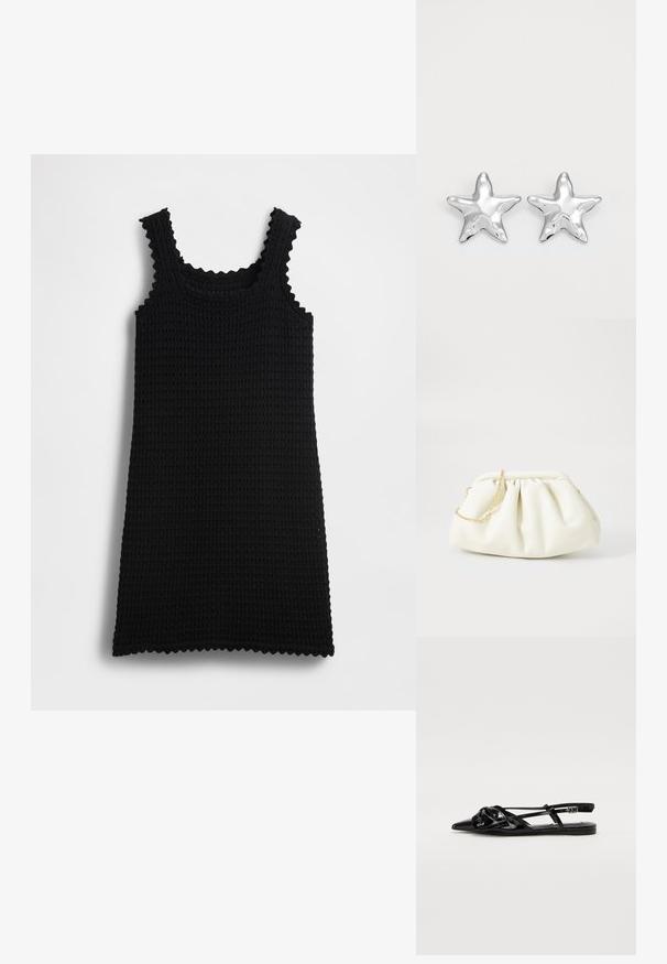 Schwarzes, gestricktes Tankkleid mit wellenförmigen Kanten, rechteckiger Form, strukturiertem Muster und Schulterriemen, vor einem einfarbigen Hintergrund gezeigt.; Schwarzer Lackleder Slingback-Schuh mit spitz zulaufender Zehenpartie, geknotetem Detail auf dem Obermaterial und flacher Sohle. Verfügt über dünne Riemen und eine verstellbare Schnalle.; Weiße Lederhandtasche mit einem gerafften Design, ausgestattet mit einem goldenen Kettenriemen und einer runden Form. Glatte Textur mit sanften Falten und ohne Muster.; Silberne sternförmige Ohrringe mit einer polierten, glänzenden Oberfläche. Jeder Ohrring hat fünf Spitzen und dezente Oberflächentexturdetails.