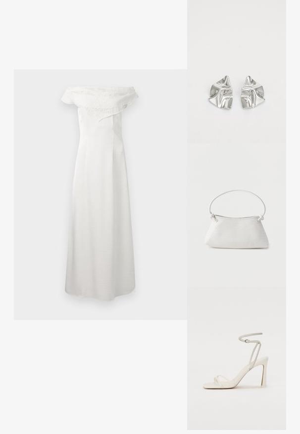 Longue robe blanche bustier avec un détail volant en dentelle sur le haut, tissu lisse et fluide, silhouette droite.; Sandale à talon blanche avec une fine lanière de cheville et deux lanières à l'avant. Texture en cuir lisse avec un orteil carré et un talon brillant.; Sac à main en cuir tressé blanc avec poignée arrondie et extrémités de lanière nouées, présenté sur un fond uni.; Boucles d'oreilles en métal argenté avec un design ondulé et sculptural, présentant une finition polie et des formes irrégulières, mettant en valeur une esthétique contemporaine.