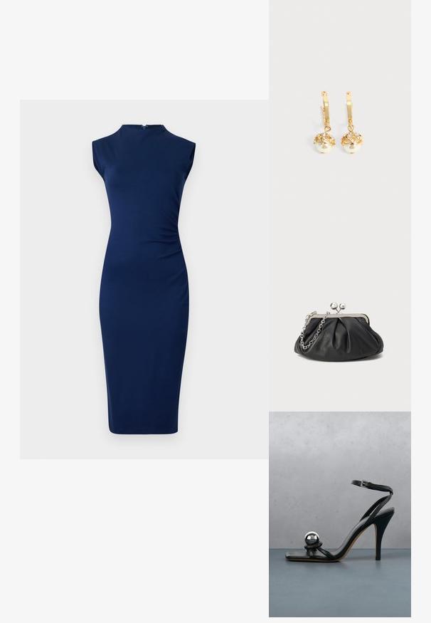 Navyfarbendes, ärmelloses Kleid aus dehnbarem Material mit taillierter Silhouette, hohem Ausschnitt und seitlichen Raffungselementen.; Schwarze High-Heel-Sandale mit Knöchelriemen und metallisch silberner dekorativer Kugel auf einer Holzfliesenoberfläche im Freien mit verschwommenem Grün und Wand im Hintergrund.; Schwarze Leder-Clutch mit geraffter Textur, silberfarbener Metallrahmen, Druckverschluss und Kettenriemen. Glatte, weiche Oberfläche.; Goldene Creolen mit hängenden weißen Perlen, die in Gold gefasst sind, und kleinen klaren Kristallen auf einem schlichten hellen Hintergrund.
