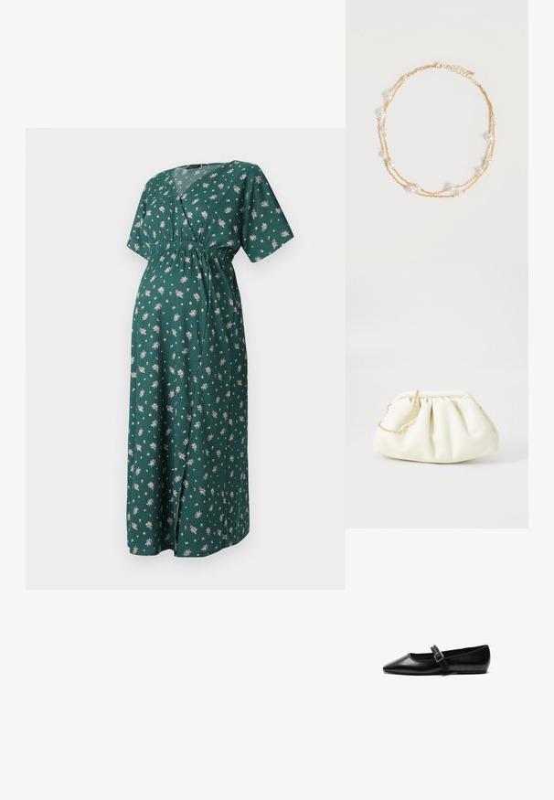 Groene bloemenjurk met een V-halslijn, kortere mouwen en een elastische tailleband. Heeft een lange, vloeiende silhouette met kleine bloemenpatronen.; Zwarte platte schoen van leer met een spitse neus, verstelbare band met een metalen gesp, een gladde textuur en een minimalistisch ontwerp.; Witte leren handtas met een geassembleerd ontwerp, voorzien van een gouden kettingband en een ronde vorm. Gladde textuur met zachte plooien en geen patronen.; Delicate dubbel gelaagde gouden ketting met gelijkmatig verdeelde kleine witte pareltjes op een eenvoudige lichte achtergrond.