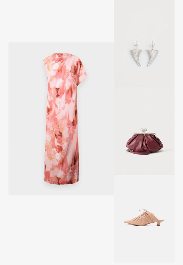 Vestido maxi floral en suaves tonos rosa y melocotón, con un patrón abstracto de acuarela, mangas cortas y una silueta relajada.; Zueco de mujer de cuero beige con puntera puntiaguda, parte superior fruncida, cordón ajustable y tacón bajo de estilo kitten sobre fondo blanco.; Pequeño bolso de mano de cuero burdeos con cierre metálico plateado y correa de muñeca sobre fondo blanco.; Pendientes en forma de cuerno plateado, engastados con pequeñas piedras transparentes, que cuentan con un cierre trasero para su sujeción. Textura suave y acabado metálico.
