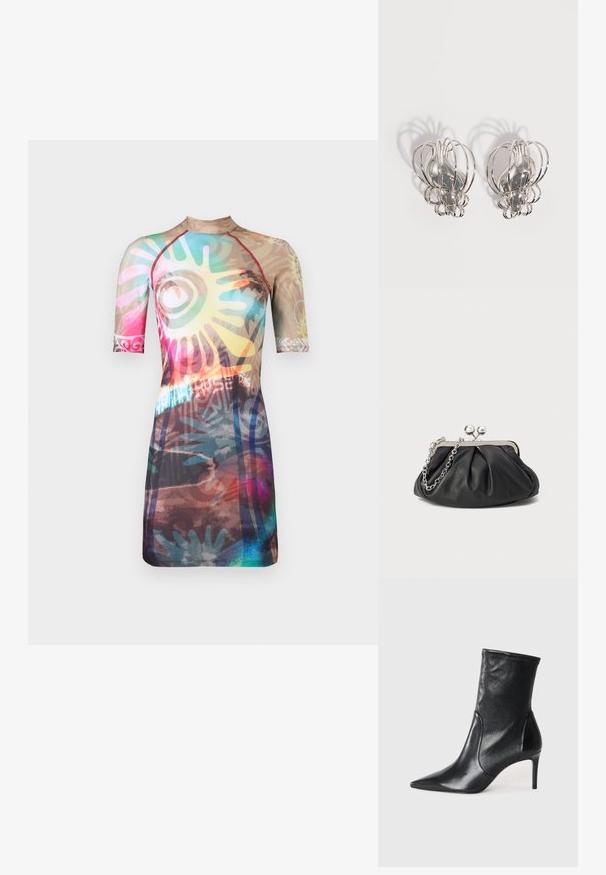 Paolina Russo MINI DRESS - Φόρεμα από ζέρσεϊ - acid borwn; Μαύρες αστράγαλοι μπότες από λείο δέρμα, με μυτερή μύτη, εφαρμοστό μάκτρο και λεπτό ψηλό τακούνι. Μινιμαλιστικός σχεδιασμός χωρίς ορατά μεταλλικά στοιχεία.; Μαύρο δερμάτινο πορτοφολάκι με μα gathered υφή, μεταλλικό πλαίσιο σε ασημί απόχρωση, κλείσιμο τύπου kiss-lock και αλυσίδα. Λείο, απαλό επιφάνεια.; Ζεύγος ασημένιων μεταλλικών σκουλαρικιών με ανοιχτό σχεδιασμό καλυμματός από σύρμα και λείες κεντρικές οβάλ μορφές που ρίχνουν καμπυλωτές σκιές σε λευκό φόντο.