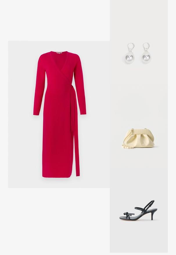 Diane von Furstenberg ASTRID WRAP DRESS - Hverdagskjole - pink; Sort læder sandal med hæl, tynde stropper, en lille sløjfedetalje ved tåen og en justerbar ankelrem med spænde.; Lille bleg gul læderhåndtaske med rynket front, guldfarvet hardware og justerbar skulderrem på hvid baggrund.; Sølv dråbeøreringe med glatte, runde, reflekterende overflader hængende fra svingelukkede låse. Baggrunden er helt hvid.