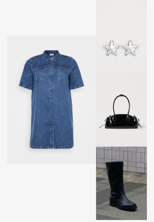 Denim skjortekjole i mørkeblå, med korte ærmer, to brystlommer, knaplukning foran og lige snit.; Sort læderstøvle midt på læggen med lav blokhæle og en dekorativ rem med metal spænde rundt om anklen, på en flisebelagt fortov.; Lille sort blank håndtaske med to lange håndtag og snøre-detaljer i siden på en ensfarvet lys baggrund.; Sølvstjernede øreringe med en poleret, blank overflade. Hver ørering har fem spidser og subtile teksturdetaljer på overfladen.
