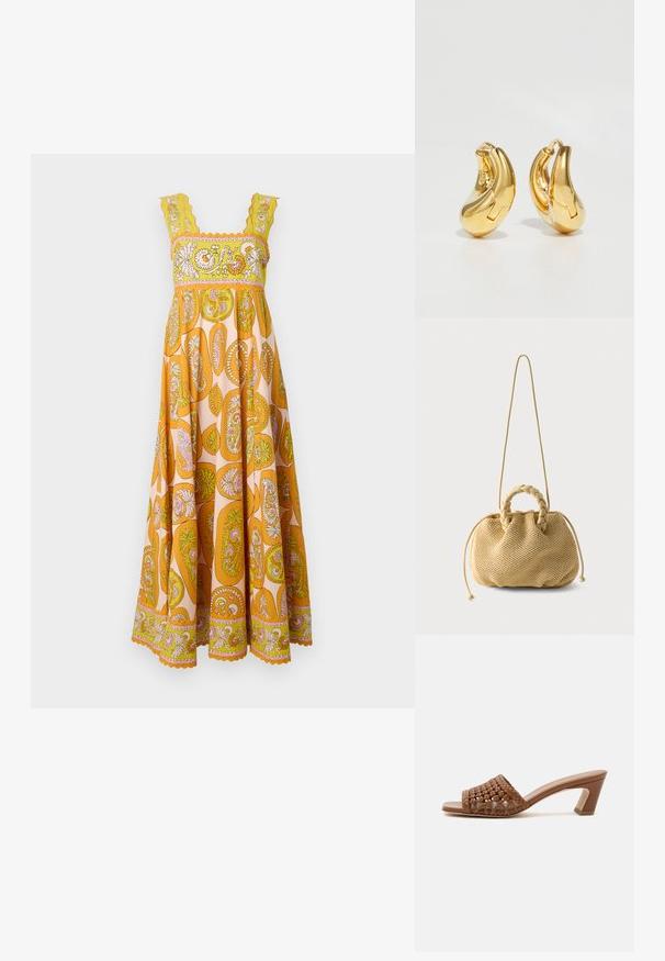 Maxi-jurk in levendig oranje en gele polyester met paisleypatroon. Beschikt over gekartelde bandjes en decoratieve afwerking langs de halslijn en zoom.; Bruine gevlochten mule met open teen, blokhak en slip-on ontwerp op een effen witte achtergrond.; Beige geweven handtas met gevlochten bovenhandvatten, tunnelzijden met trekkoord en een lange dunne schouderriem op een effen witte achtergrond.; Gouden oorringen met een gladde, gebogen vorm en gepolijste afwerking. Bevat een sluitmechanisme en lichte inkepingen voor detail.