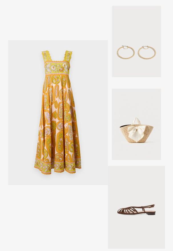 Maxi kjole i livlige orange og gule polyester med paisley mønster. Har skællede stropper og dekorativt trim langs udskæringen og kanten.; Brun flad sandal med flere tynde remme og en lille spænde ved anklen på en lys baggrund.; Vævet stråtote taske med cremefarvede stofhåndtag og en stor dekorativ cremebue foran, mod en ensfarvet baggrund.; Par medium-størrelse guldbøjleøreringe med et tekstureret perle-design på en ensartet lys baggrund.