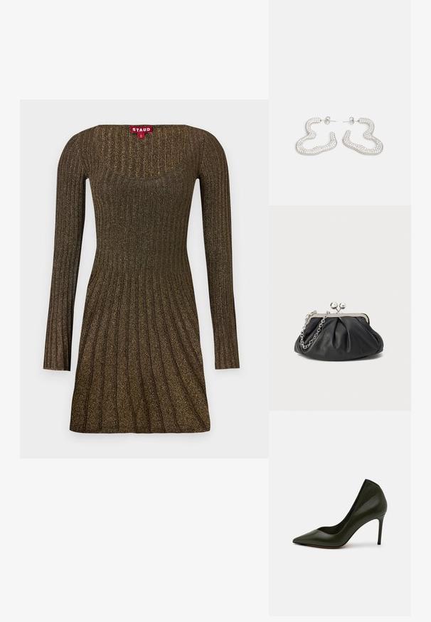 Vestido de punto con mangas largas, que presenta una textura acanalada en marrón con un sutil brillo, un escote cuadrado y una silueta acampanada.; Zapato de tacón alto de cuero verde con punta afilada y una silueta elegante. Textura suave y un tacón de aguja delgado para mayor altura.; Clutch de cuero negro con textura arrugada, marco de metal en tono plateado, cierre de beso y cadena para colgar. Superficie suave y lisa.; Pendientes en tono plateado con un diseño abstracto y ondulado adornado con pequeños cristales brillantes. Cierre trasero de tipo stud seguro.