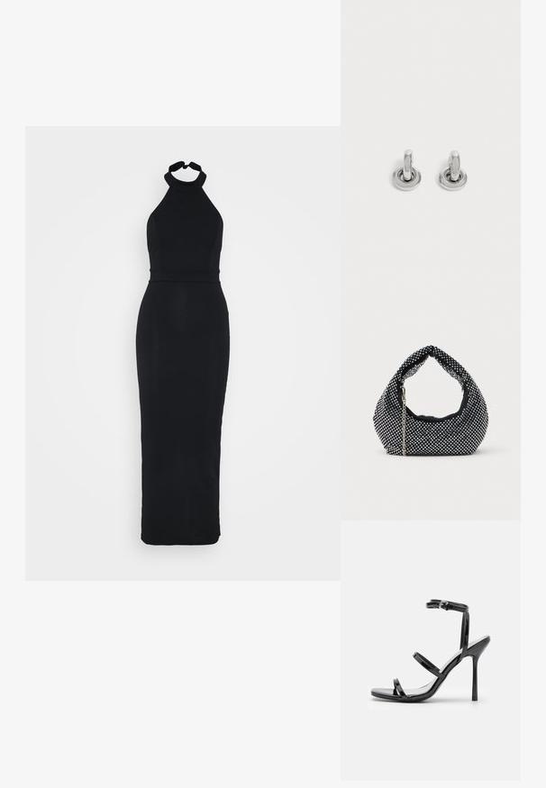 Schwarzes Halfterkleid mit einem figurnahen Oberteil und einem eleganten, bodenlangen Rock. Hergestellt aus einem glatten Stoff mit einem dezenten Glanz.; Schwarze Lackleder-High-Heel-Sandalen mit drei horizontalen Riemen und einem verstellbaren Knöchelriemen. Schlanke Silhouette und glänzende Oberfläche.; Schwarze Netz-Handtasche verziert mit silbernen Nieten, mit einem gebogenen Griff und einem Kettenriemen. Weiche Textur mit runder Form.; Paar kleine, glänzende silberne Creolen mit rundem Sockel, auf einfachem hellem Hintergrund präsentiert.