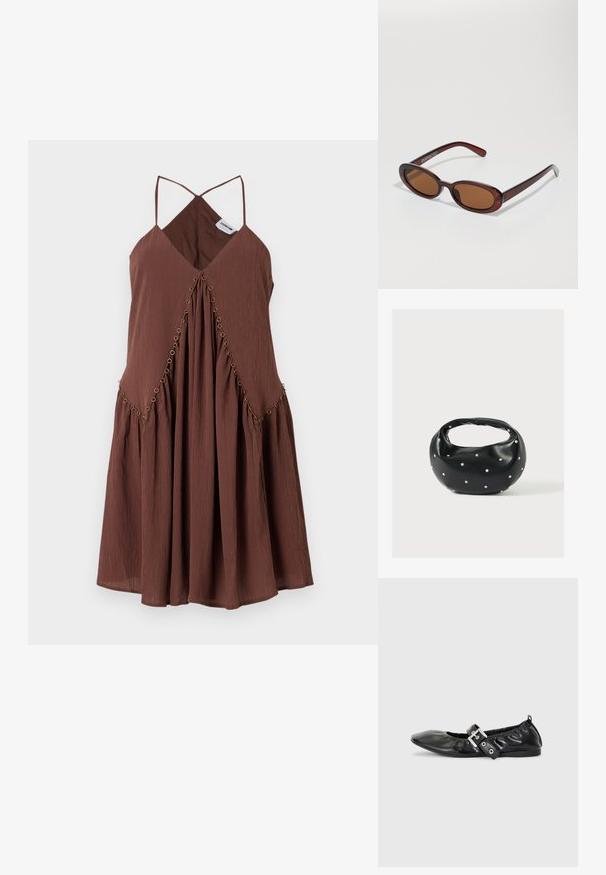 Vestido marrón sin mangas con un escote en V profundo, diseño plisado y detalles decorativos de ojales dorados a lo largo de las costuras. Tejido ligero.; Zapato plano de piel negra con puntera afilada, detalle fruncido alrededor de la abertura y un acento de hebilla plateada en la correa ajustable.; Gafas de sol redondas con tinte marrón y un marco burdeos brillante. Patillas delgadas con un sutil detalle de marca. Diseño de lentes planos.; Bolso de mano de cuero negro con forma redondeada, decorado con detalles de tachuelas plateadas y un asa corta. Textura lisa y cierre con cremallera.