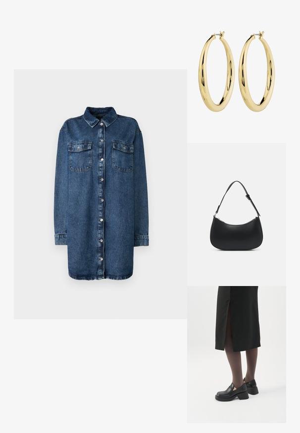 Camisa de denim en azul oscuro, con cuello, cierre frontal de botones, dos bolsillos en el pecho y mangas largas con puños abotonados.; Mujer con mocasines negros de tacón grueso, medias negras transparentes y una falda negra con una abertura trasera sobre un fondo blanco.; Pieces PCALUANA SHOULDER BAG - Bolso de mano - black; Pendientes de aro de oro con un acabado suave y pulido. Forma circular, con un cierre seguro en la parte superior. La superficie refleja la luz.