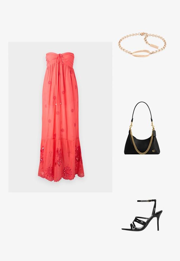Koraal kleurige strapless maxi-jurk met een geplooide bustier, decoratieve borduursels en kantafwerking aan de zoom met bloemmotieven.; Zwarte lakleren sandaal met hoge hak, dunne gekruiste bandjes, puntige neus, naaldhak en verstelbare enkelband met gouden gesp.; Zwarte leren handtas met gouden kettingriem, korte leren schouderriem en klein goudkleurig "C"-logo op de voorkant in de hoek.; Roze gouden armband met ovaal schakeldesign, bestaande uit een ketting van in elkaar grijpende cirkels en een rechthoekige tag gegraveerd met "Calvin Klein."
