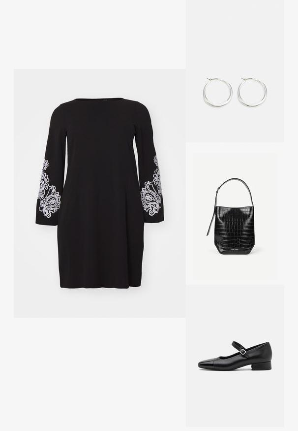 Vero Moda Curve VMCGIRA SHORT DRESS - Jerseyjurk - black/white; Zwarte leren Mary Jane schoenen met een gepatenteerde neus, verstelbare enkelband en lage blokhak. Een gladde textuur en een elegante uitstraling.; Zwarte embleem van krokodillenleer met een enkele schouderriem en een klein zilveren merkembleem aan de onderkant van de voorkant.; Zilveren hoop oorbellen hebben een glad, rond ontwerp met een dun profiel en een veilige sluiting. Minimalistische stijl met een gepolijste afwerking.