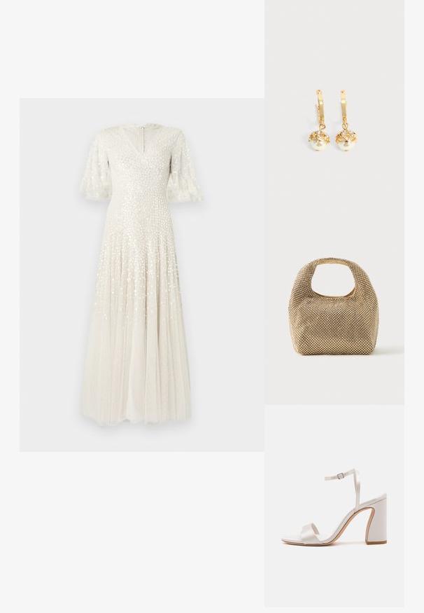 Robe maxi blanche avec un décolleté en V, des manches transparentes évasées, embellie de paillettes, et une jupe plissée fluide. Fermeture éclair au dos.; Sandale blanche à talon avec une finition en satin, bout ouvert et fine bride au cheville. Elle dispose d'un talon carré et de deux bandes frontales pour le soutien.; Petit sac à main doré recouvert de clous ronds brillants avec une poignée courte et une découpe rectangulaire en haut.; Boucles d'oreilles créoles en or avec des perles blanches pendantes serties d'or et de petits cristaux clairs sur un fond clair uni.