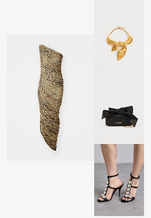 Ein einseitiges Kleid aus weichem Stoff mit einem Leopardenmuster in Beige, Schwarz und Braun, mit gerafften Details an einer Seite.; Schwarze High-Heels-Sandalen mit Satinriemen und großen runden Strass-Akzenten entlang des Schaftes und Knöchels, offenes Ze design.; Schwarze Satin-Handtasche mit einer großen Schleife oben, goldener Kettenriemen und eingeprägtem "LOVE MOSCHINO"-Logo auf der Vorderseite.; Halskette aus goldfarbenem Metall in Form eines gebundenen Schals mit einem verstellbaren Kettenverschluss vor weißem Hintergrund.