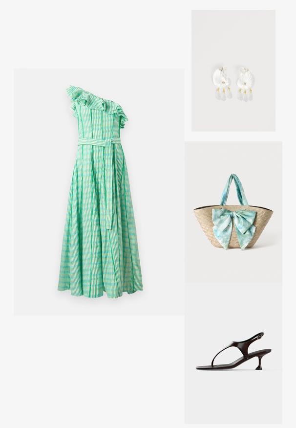 Eén-schouder groene jurk met golvende ruffles, verticale strepen in verschillende tinten groen en blauw, en een bijpassende riem in de taille.; Donkerbruine lakleren slingbacksandaal met kittenheel en teenbandje op witte achtergrond.; Geweven stro draagtasje met brede lichtblauwe en witte tie-dye stoffen handvatten en een grote bijpassende stoffen strik aan de voorkant.; Duidelijke hars oorbellen in schelpvorm met kleine gouden accenten en drie hangende doorschijnende druppelvormige bedels aan elk oorbel.