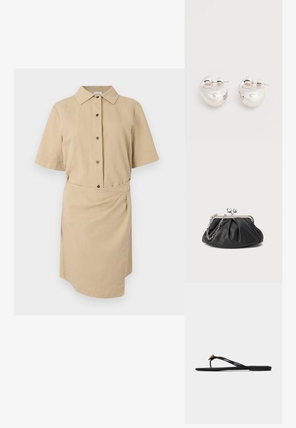 Vestido corto de manga corta color caqui con cuello abotonado, botones en la parte delantera, cintura ceñida con cinturón y dobladillo asimétrico. Tejido de algodón suave.; Sandalia plana negra tipo tanga con múltiples tiras finas y un pequeño adorno dorado en forma de gota en la tira frontal.; Clutch de cuero negro con textura arrugada, marco de metal en tono plateado, cierre de beso y cadena para colgar. Superficie suave y lisa.; Par de pendientes llamativos de aro grueso plateado brillante con cierre de poste sobre un fondo blanco liso.