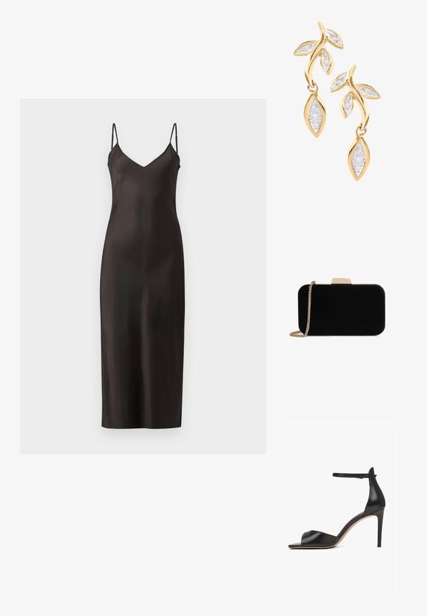 Robe longue en satin noir avec des bretelles fines et ajustables, décolleté en V et une silhouette droite. Texture lisse et design minimaliste.; Sandale noire à talon haut avec bride cheville, bout ouvert et talon aiguille fin sur fond blanc.; Pochette en velours noir avec quincaillerie dorée, de forme rectangulaire, et une bandoulière en chaîne, présentant une texture lisse et sans motifs visibles.; DIAMANT L'ÉTERNEL Boucles d'oreilles - gold coloured